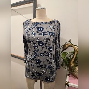 Chico's Blue and Gray Floral Boat Neck 3/4 Tee